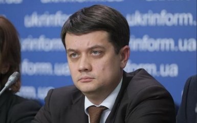 У Зеленского прокомментировали заявление Коломойского объявить дефолт