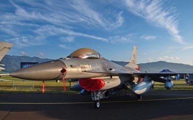 Боррель анонсировал передачу Украине истребителей F-16 в ближайшее время