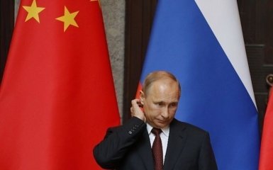 Путин встретился с министром обороны Китая