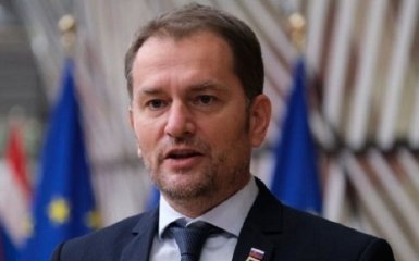 Прем'єр Словаччини збирається у відставку через Спутник V