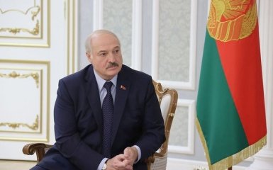 ЗМІ заявили про зникнення Лукашенка з публічного простору після 9 травня