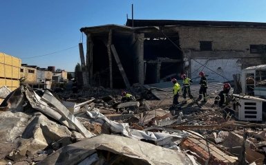 В Киеве произошел взрыв на АТП. Погибли три человека