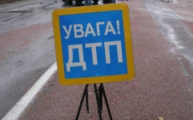 Под Житомиром фура влетела в маршрутку с людьми: появились трагические детали